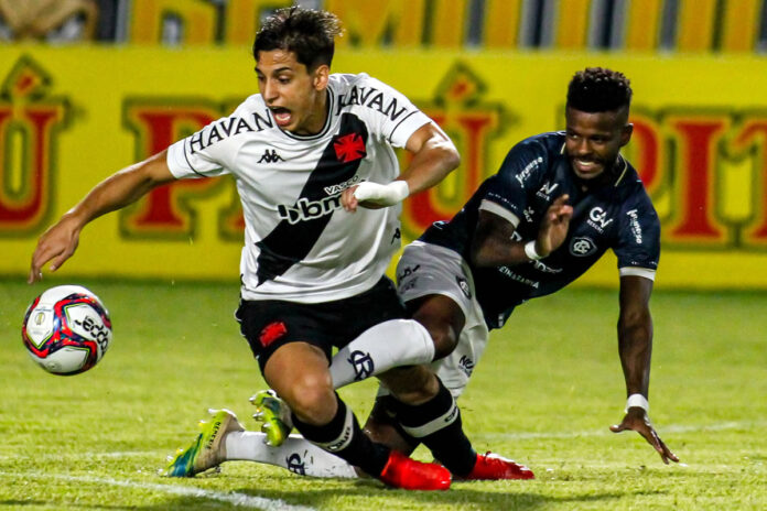 Remo 2×1 Vasco-RJ (Erick Flores)