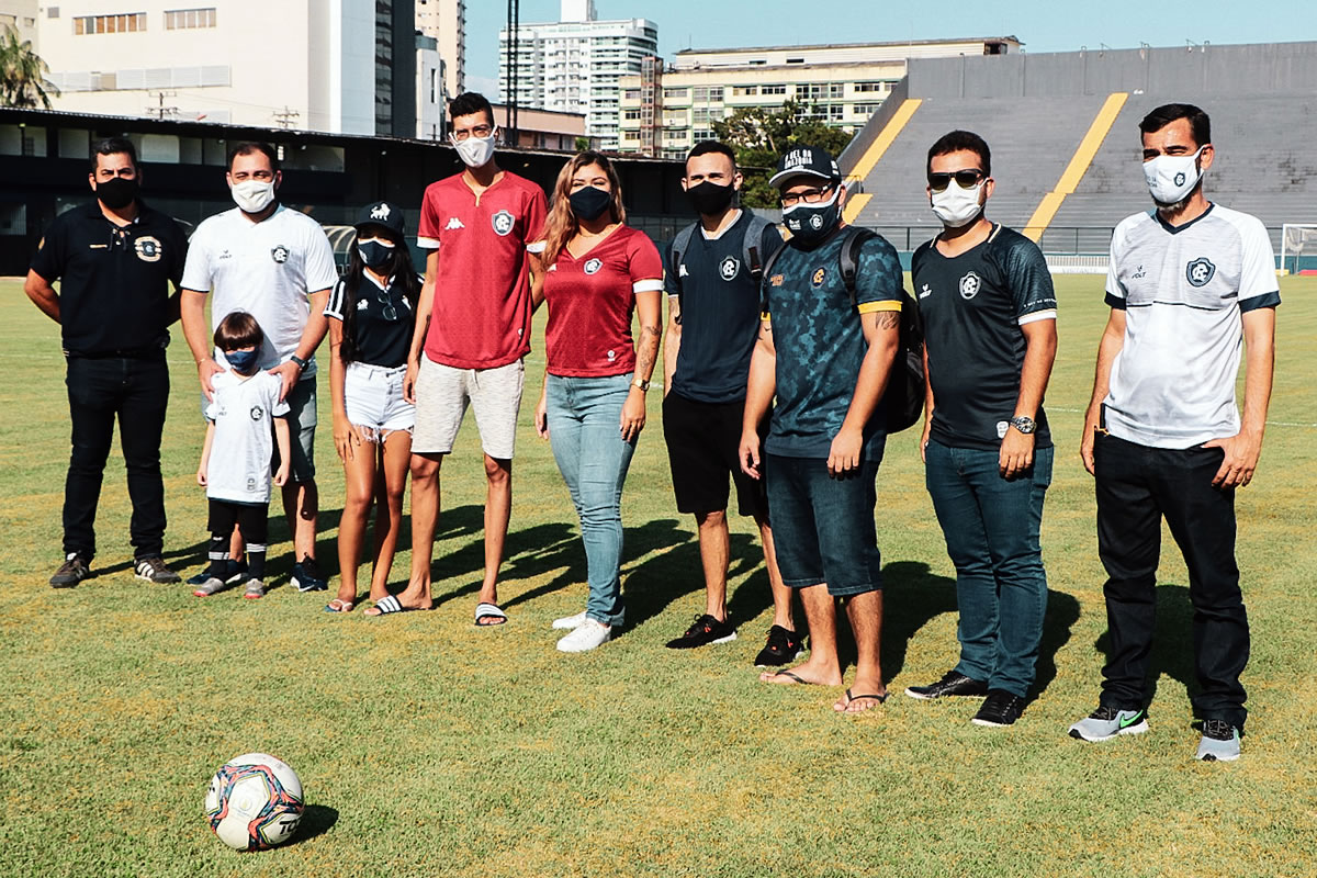 Sócios-torcedores visitaram o Baenão