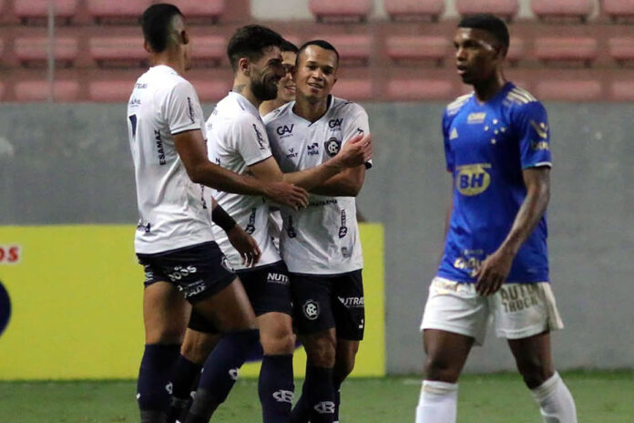 Cruzeiro-MG 1×3 Remo (Romércio, Thiago Ennes, Matheus Oliveira e Anderson Uchôa)