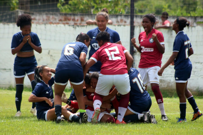 Futebol feminino