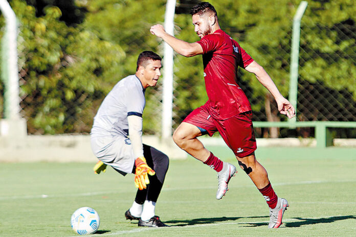 Vinícius e Neto Pessoa