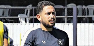 Leandro Carvalho