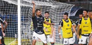 Remo 4×0 Campinense-PB (Daniel Felipe, Raul, Netto, Pingo e Kevem)