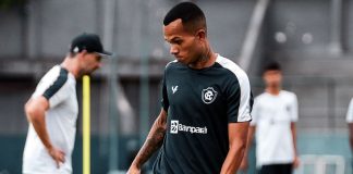 Anderson Uchôa