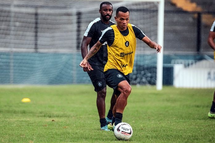 Bruno Alves e Anderson Uchôa