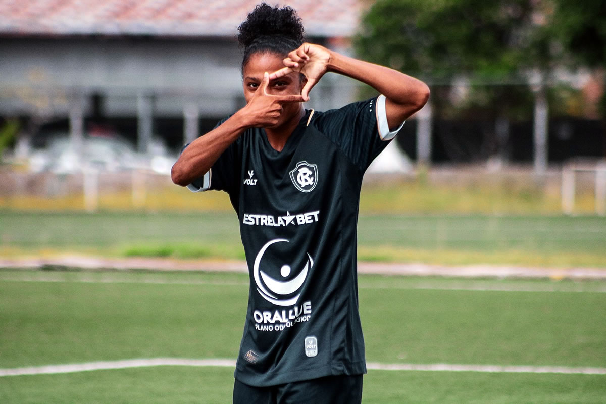 Futebol feminino - Terra