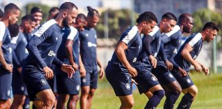 Jogadores remistas realizam atividade física – Foto: Samara Miranda (Clube do Remo)