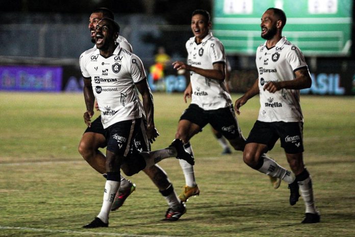 Vitória-ES 0×1 Remo (Richard Franco, Muriqui, Raí Lopes e Diego Tavares) – Foto: Samara Miranda (Clube do Remo)