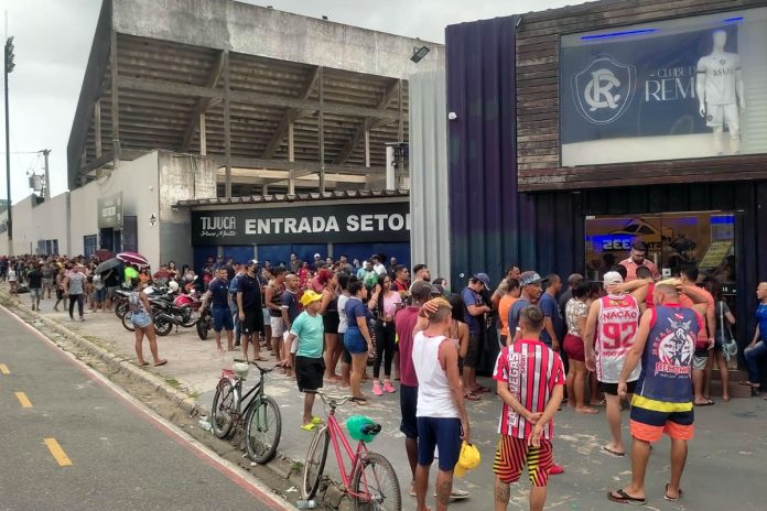 Ingressos começam a ser vendidos no Baenão