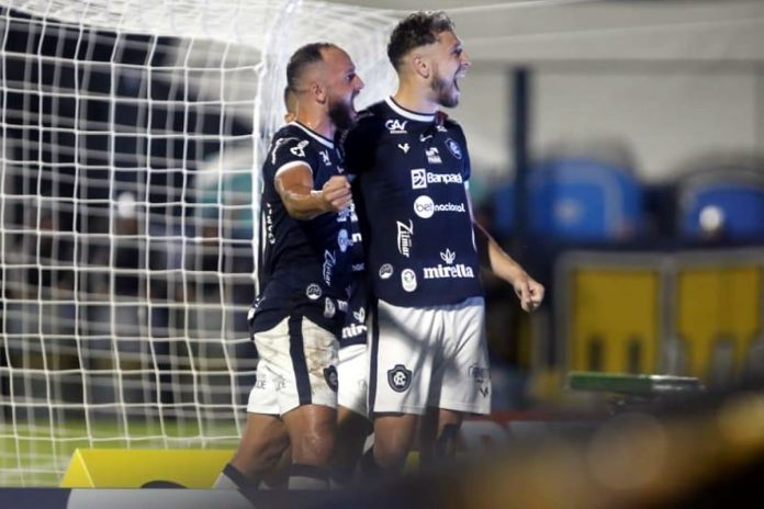 Remo 2×1 São Luiz-RS (Diego Tavares e Ícaro) – Foto: Thiago Gomes (O Liberal)