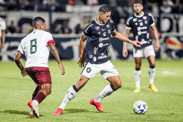 Remo 4×1 Humaitá-AC (Raí Lopes) – Foto: Samara Miranda (Clube do Remo)