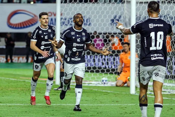 Remo 2×0 Corinthians-SP (Leonan, Muriqui e Richard Franco) – Foto: Vitor Reis