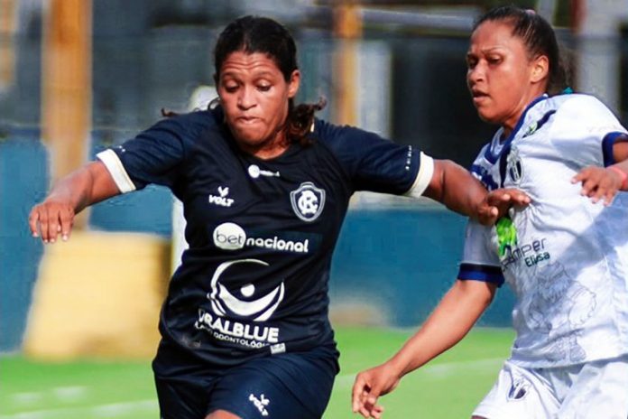 Remo 2×2 Ypiranga-AP (futebol feminino) – Foto: Sandro Galtran (Clube do Remo)