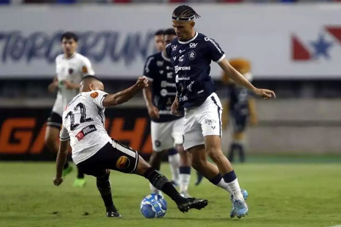 Remo 1×2 Botafogo-PB (Pablo Roberto) – Foto: Thiago Gomes (O Liberal)