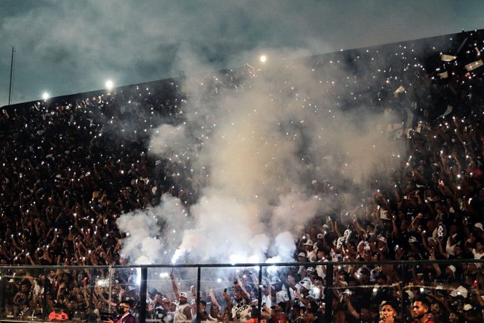 Fenômeno Azul no Baenão – Foto: Samara Miranda (Clube do Remo)