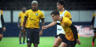 Jaderson, Matheus Anjos e Thalys – Foto: Samara Miranda (Clube do Remo)