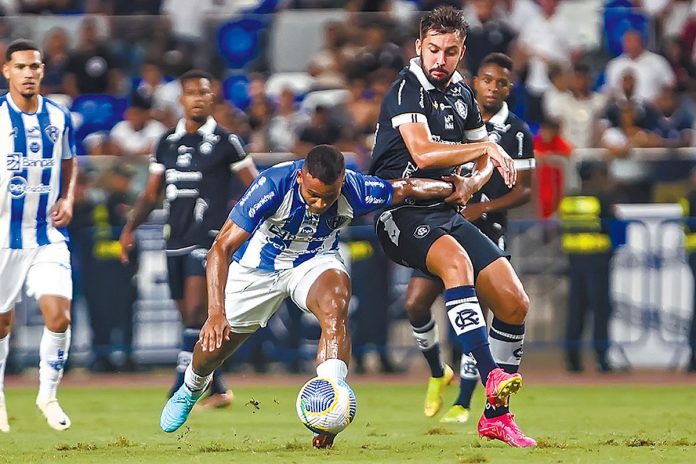 Paysandu 0×0 Remo (Ribamar, Giovanni Pavani e Kelvin) – Foto: Thiago Gomes (O Liberal)