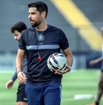 António Oliveira – Foto: Samara Miranda (Clube do Remo)