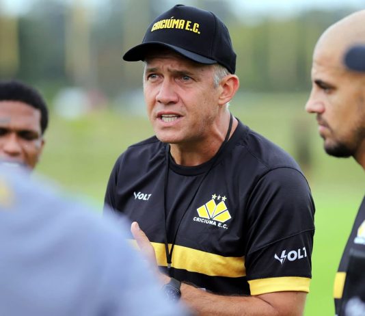 Remo prepara investida para tirar Eduardo Baptista do Criciúma-SC Eduardo Baptista – Foto: Celso da Luz (Criciúma-SC)