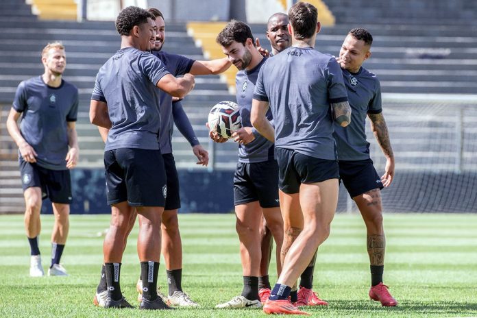 Klaus, Matheus Davó, Kadu, Giovanni Pavani, Daniel Cabral, Adailton, Felipe Vizeu e Janderson – Foto: Samara Miranda (Clube do Remo) Klaus, Matheus Davó, Kadu, Giovanni Pavani, Daniel Cabral, Adailton, Felipe Vizeu e Janderson – Foto: Samara Miranda (Clube do Remo)