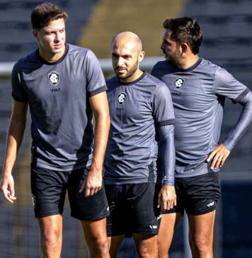 Luan Martins, Régis e Giovanni Pavani – Foto: Samara Miranda (Clube do Remo)