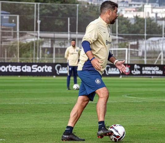 Marcelinho e António Oliveira – Foto: Samara Miranda (Clube do Remo)