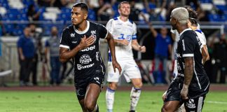 Remo 2×1 Avaí-SC (Pedro Rocha e Jaderson) – Foto: Samara Miranda (Clube do Remo)