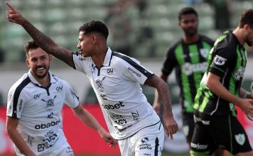 América-MG 0×1 Remo (Giovanni Pavani e Marrony) – Foto: Rodney Costa