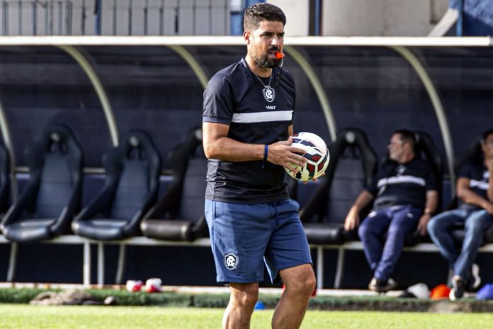 António Oliveira – Foto: Samara Miranda (Clube do Remo)