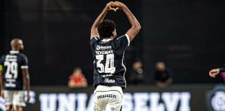 Caio Vinícius vai de vilão a melhor figura em campo Remo 4×2 CRB-AL (Caio Vinícius) – Foto: Samara Miranda (Clube do Remo)