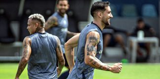 Vitória vale um lugar no G4 Janderson e Tassano – Foto: Samara Miranda (Clube do Remo)