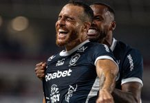 Acesso garante renovação de Pedro Castro no Remo para 2026 Paysandu 2×3 Remo (Pedro Castro e Pedro Costa) – Foto: Samara Miranda (Clube do Remo)