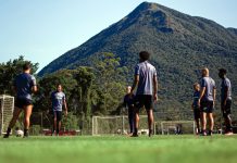 Jogadores remistas realizam atividade física – Foto: Raul Martins (Clube do Remo)