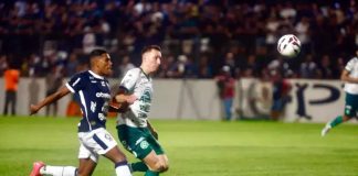 Chapecoense-SC empata no último lance e estraga festa do Remo no Baenão Remo 1×1 Chapecoense-SC (Pedro Rocha) – Foto: Igor Mota (O Liberal)