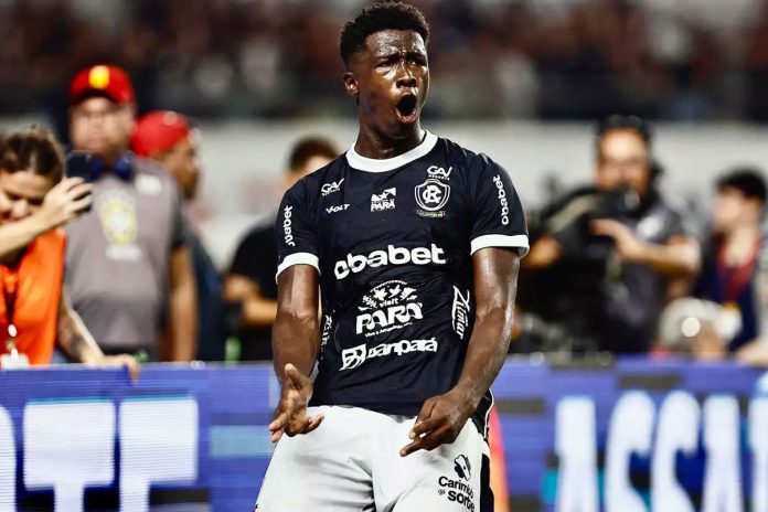 Remo 3×1 Goiás-GO (João Pedro) – Foto: Thiago Gomes (O Liberal)