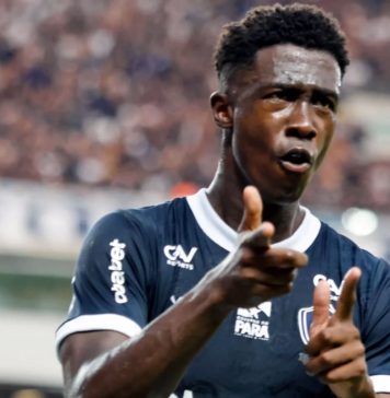 Remo 3×1 Goiás-GO (João Pedro) – Foto: Wagner Almeida