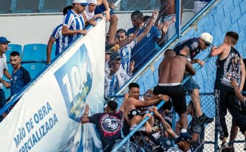 FPF e Remo solicitam imagens para identificar envolvidos em briga na Ressacada Avaí-SC venceu o Remo em partida marcada por violência e confusão generalizada – Foto: Polidoro Júnior