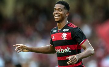 Flamengo-RJ acerta empréstimo de Carlinhos ao Remo Carlinhos – Foto: Paula Reis (Flamengo-RJ)